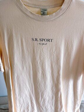 99% NEW SPORTY AND RICH TEE, SIZE M
